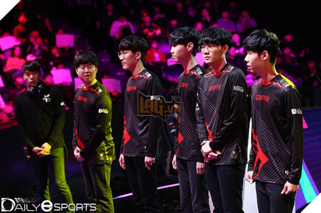 LMHT: Fan nghi ngờ Griffin để thua AFs nhằm đẩy KT Rolster xuống hạng 2