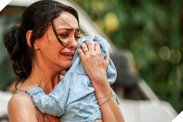  Hotel Mumbai : Quy mô loạt khủng bố tại Ấn Độ năm 2008  2