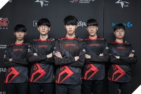 LMHT: SKT T1 lần đầu tiên vươn lên vị trí top 1 thế giới trong năm 2019 2