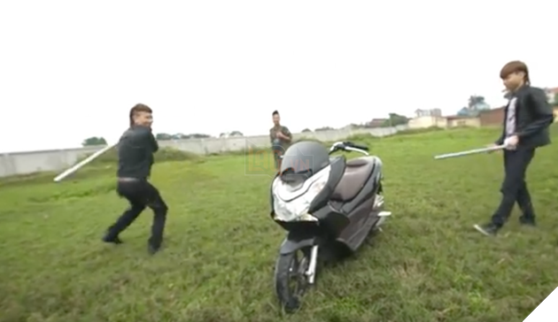 Khá Bảnh - người vừa bị công an bắt vào hôm 01/04 là ai? 4