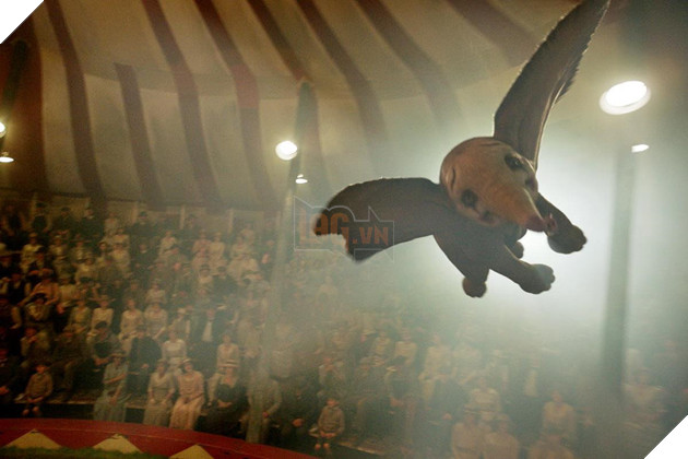 Dẫn đầu phòng vé Bắc Mỹ, Dumbo: Chú voi biết bay có gì? 3