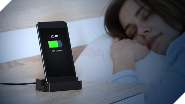 Một số thói quen sai lầm và cách khắc phục khi sạc Pin iPhone 2