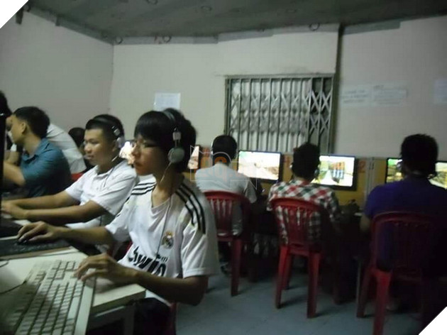 Bomman là ai? Caster huyền thoại của làng CS:GO và streamer đầy lửa của Việt Nam 2