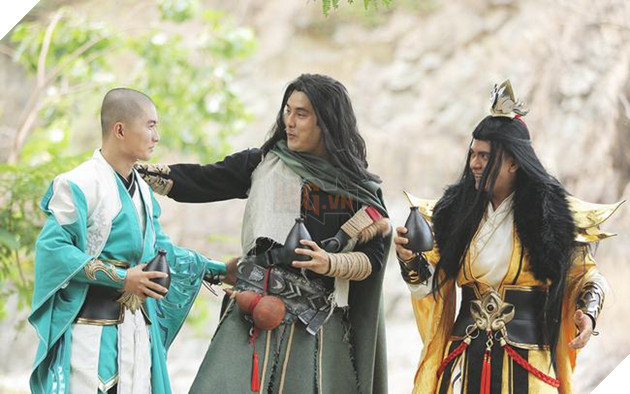 Hé lộ loạt ảnh hậu trường MV mới nhất của Ưng Hoàng Phúc 4