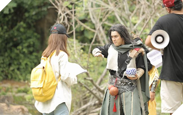 Hé lộ loạt ảnh hậu trường MV mới nhất của Ưng Hoàng Phúc 8