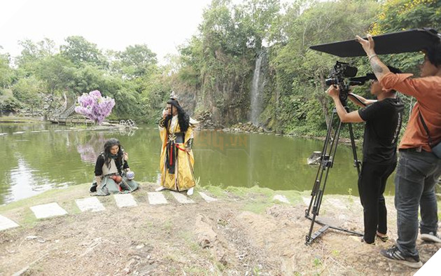 Hé lộ loạt ảnh hậu trường MV mới nhất của Ưng Hoàng Phúc 9