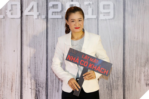 Dàn diễn viên Lật mặt: Nhà có khách cùng các con tham dự sự kiện công chiếu phim 16