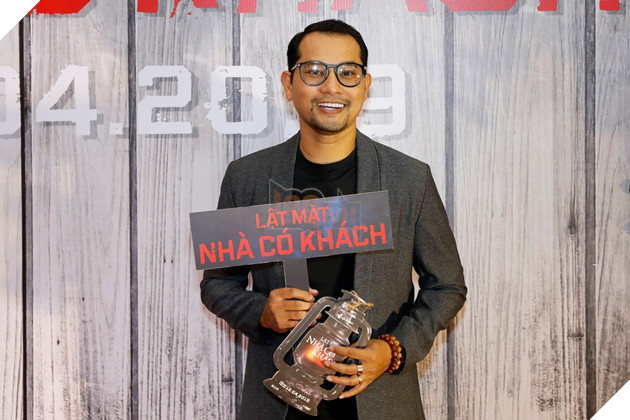 Dàn diễn viên Lật mặt: Nhà có khách cùng các con tham dự sự kiện công chiếu phim 18