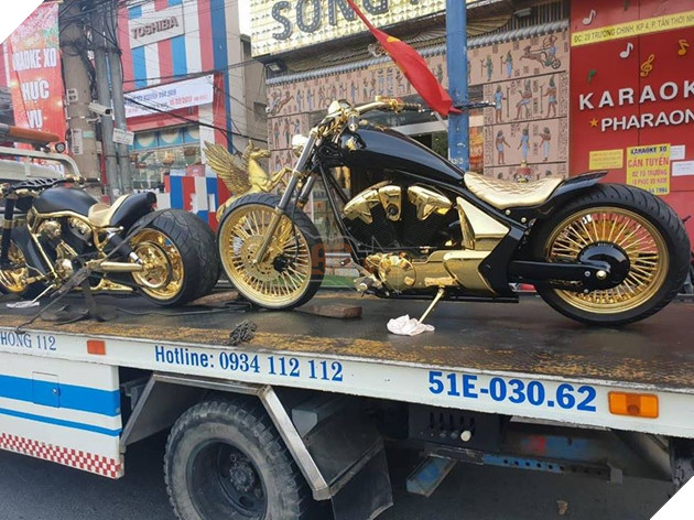 Đại gia đeo 13 kg vàng Phúc XO vừa bị công an bắt là ai? 6