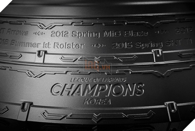 Riot Games hé lộ thiết kế cúp LCK mới, tưởng không đẹp mà đẹp không tưởng 2