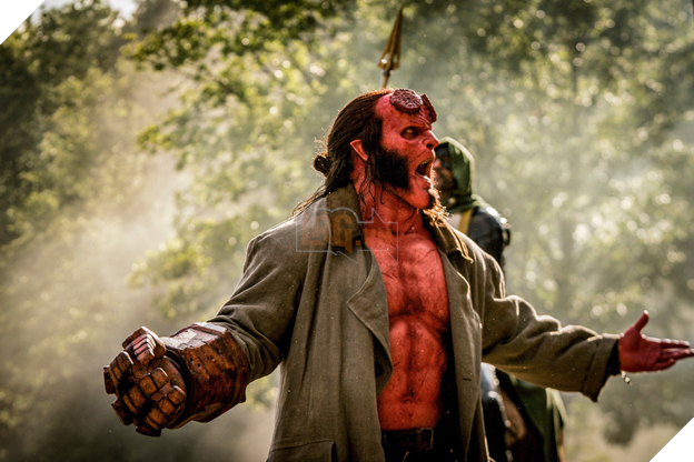  Hellboy : Phiên bản reboot mới lạ, đậm tính giải trí