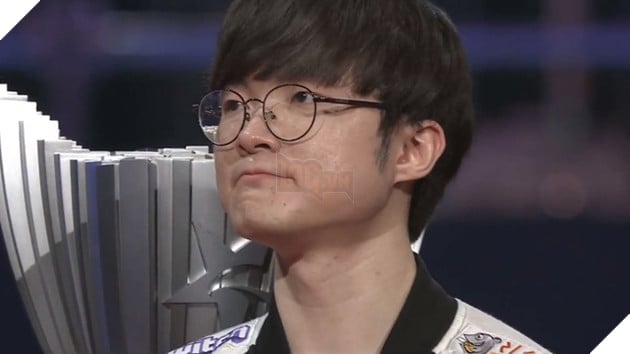 LMHT: Faker khóc hết nước mắt nhưng Khan thì lại cười rớt cả quai hàm