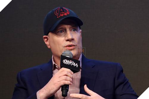 Downey Jr. chào sân với điệu nhảy lạ lùng trong họp báo Avengers: Endgame tại Seoul, Hàn Quốc 12