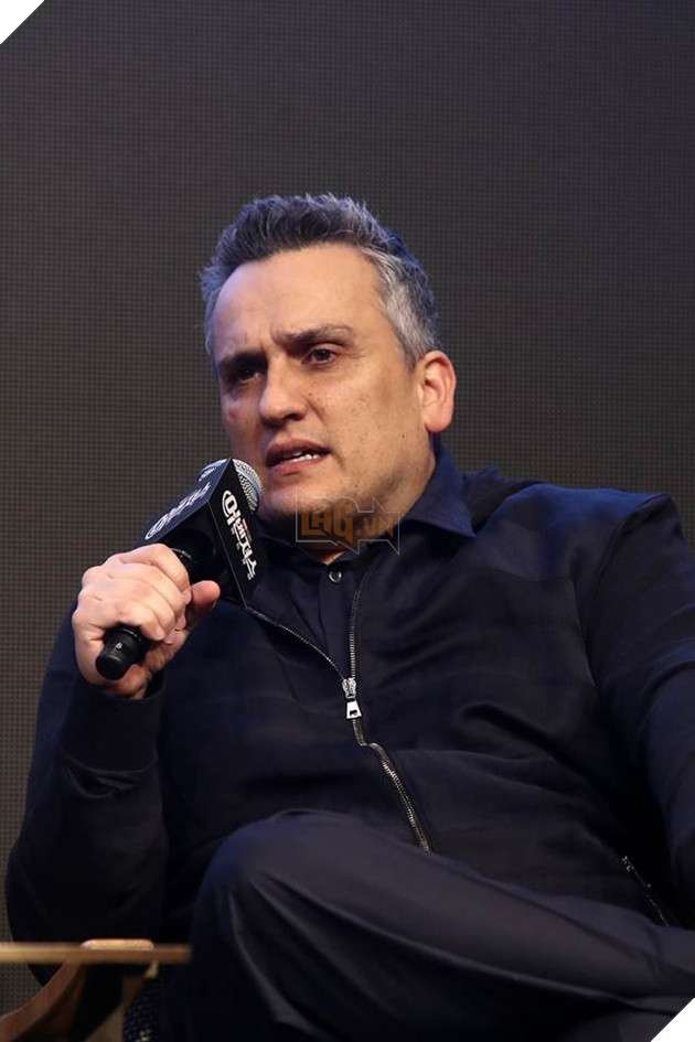 Downey Jr. chào sân với điệu nhảy lạ lùng trong họp báo Avengers: Endgame tại Seoul, Hàn Quốc 8