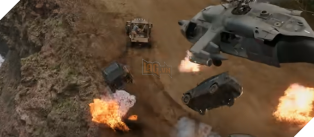  Bộ đôi The Rock và Jason Statham kết hợp trong trailer Fast & Furious: Hobbs & Shaw 11