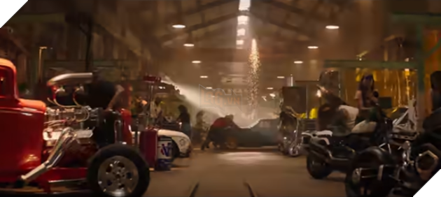  Bộ đôi The Rock và Jason Statham kết hợp trong trailer Fast & Furious: Hobbs & Shaw 8