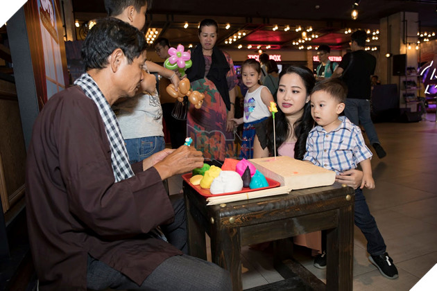 Gia đình sao Việt hào hứng với Corgi: Những chú chó hoàng gia 7