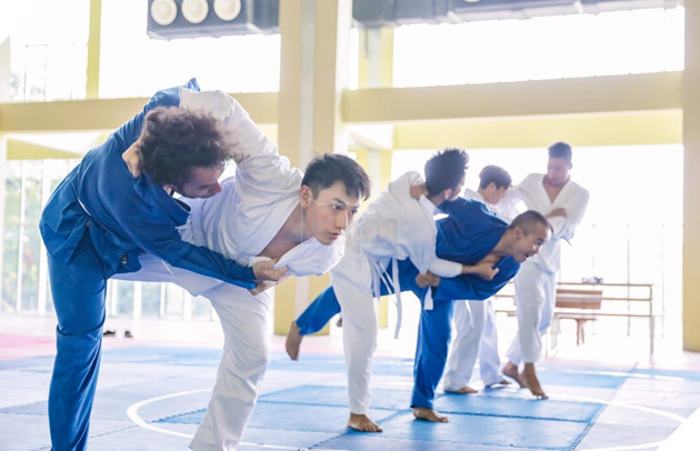 Isaac đóng cặp cùng Diệu Nhi trong phim mới Anh trai yêu quái