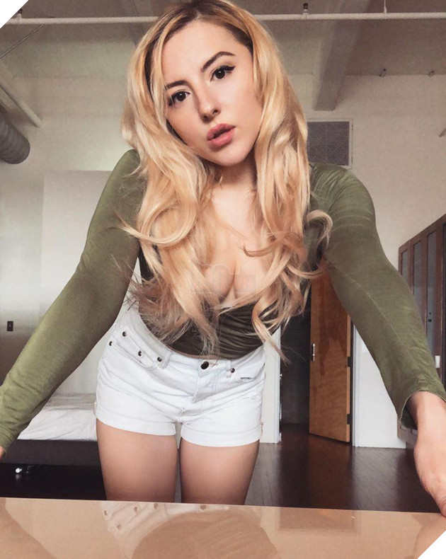 Nữ streamer siêu hot chia sẻ mình stream mỗi ngày chỉ vì tiền được mọi người khen ngợi