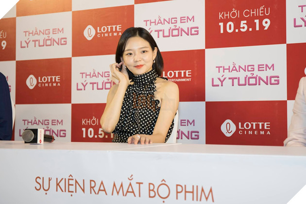  Lee Kwang Soo về Việt Nam - Theo chân hươu cao cổ quảng bá phim Thằng em lý tưởng  24