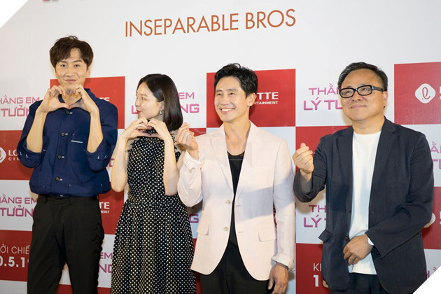  Lee Kwang Soo về Việt Nam - Theo chân hươu cao cổ quảng bá phim Thằng em lý tưởng  21