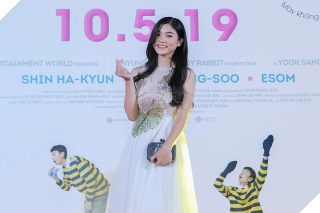 Lee Kwang Soo góp mặt cùng Jun Phạm và Trấn Thành tại sự kiện thảm đỏ phim Thằng em lý tưởng 19