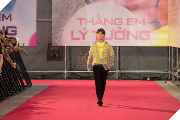 Lee Kwang Soo góp mặt cùng Jun Phạm và Trấn Thành tại sự kiện thảm đỏ phim Thằng em lý tưởng 14