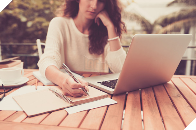 Nhìn chữ biết người. Nguồn: Internet