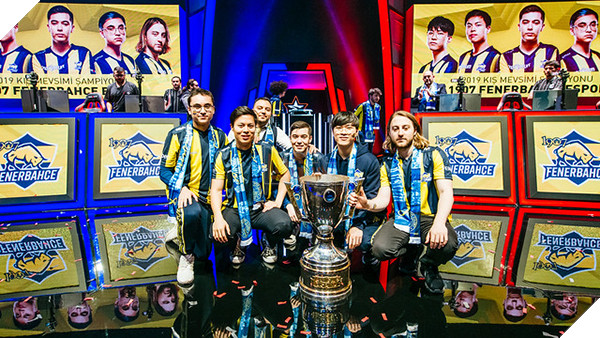 47546555662_313a2561a3_z