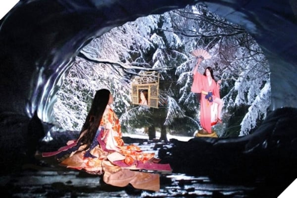 Truyền thuyết về Amaterasu - Nữ thần của ánh sáng trong thần thoại Nhật Bản 3