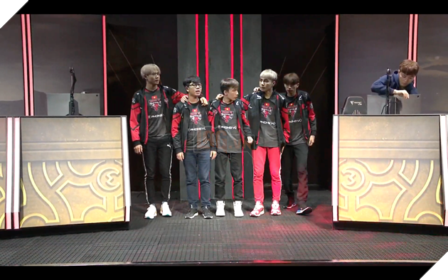 Sòng phẳng với Fenerbahçe, Phong Vũ Buffalo trở thành đội đầu tiên đi tiếp tại MSI 2019 2