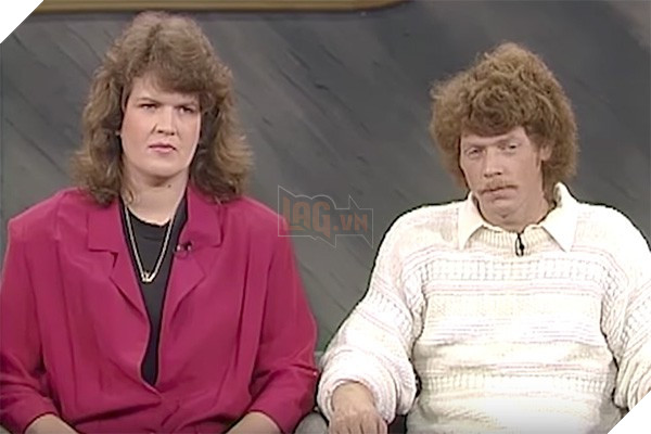 Đau đớn chôn chú chó cưng bị xe đụng chết, 14 tiếng sau cả nhà không tin nổi điều đang đợi họ trước cửa - Ảnh 3.