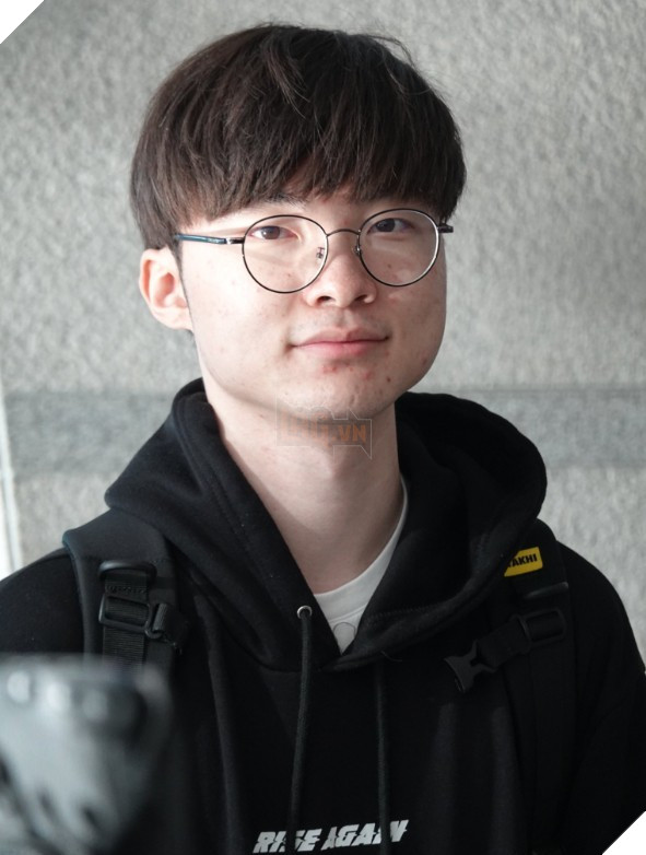 LMHT: Team SKT T1 đã tới sân bay, thẳng tiến Việt Nam khởi đầu hành trình chinh phục MSI 2019 - Ảnh 5.