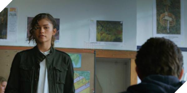 Những bí mật ẩn mình trong trailer mới của Spider-Man: Far From Home 7