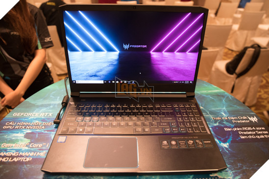 Đánh giá chi tiết Predator Helios 300 phiên bản 2019 của Acer 3