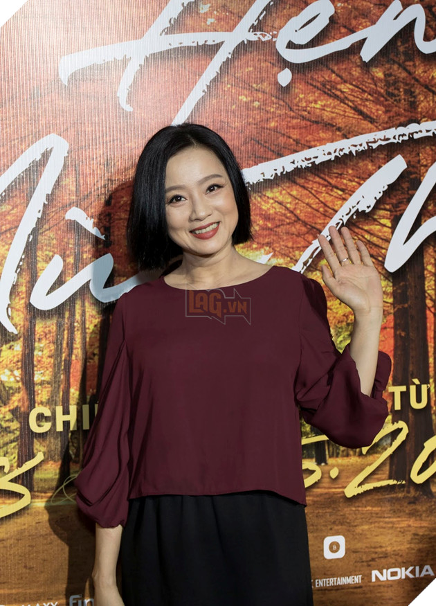 Mặc kệ trời mưa, dàn sao Việt vẫn đổ bộ họp báo Ước hẹn mùa thu 11