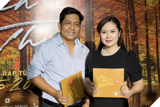 Mặc kệ trời mưa, dàn sao Việt vẫn đổ bộ họp báo Ước hẹn mùa thu 16