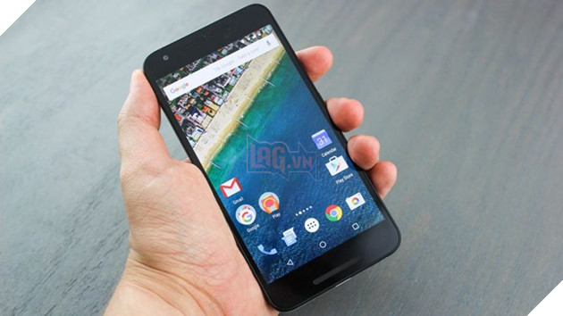 UBND TP.HCM đề xuất đánh thuế tiêu thụ đặc biệt với điện thoại di động  2