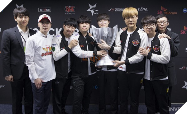 LMHT: Game thủ ráo riết đang săn lùng SKT T1 trên Rank Việt