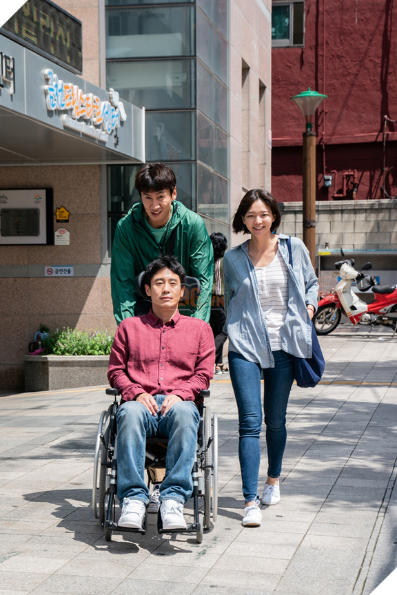 Bộ ba diễn viên Thằng em lý tưởng là ai? 4