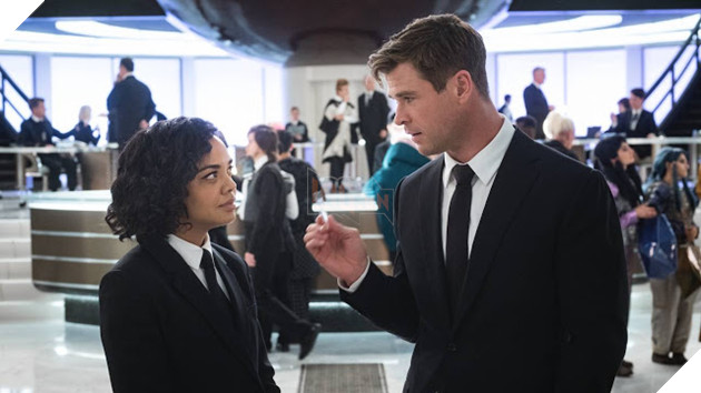 Avengers: Endgame và các cảnh quay bị loại bỏ - Thor suýt hôn Valkyrie 2