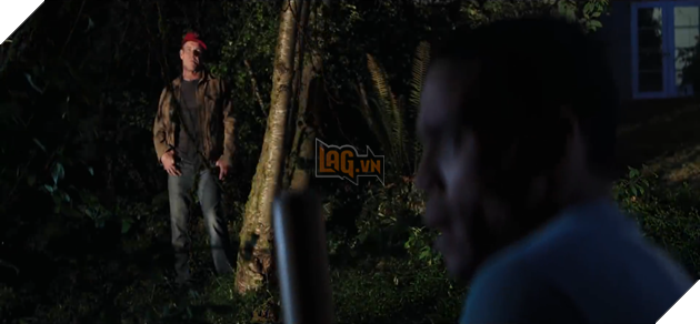 The Intruder - Kẻ xâm nhập: Tội ác man rợ sau tấm bình phong hoàn hảo 4