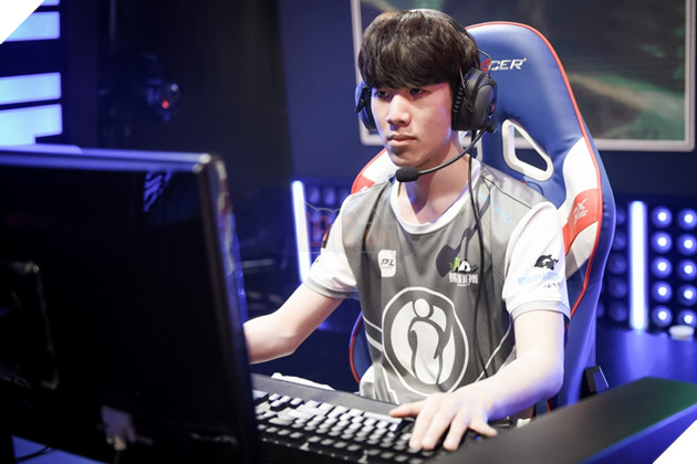 LMHT: Top 10 tuyển thủ có kỹ năng cao nhất MSI 2019, Faker chỉ đứng hạng 3 thôi 10