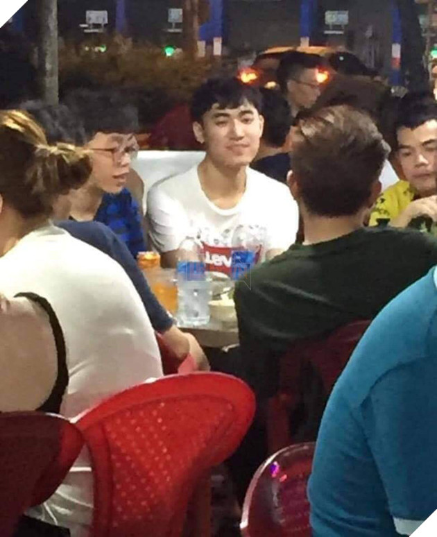 LMHT: ÄÄng status Äáº§y áº©n Ã½ sau bá»¯a tá»i cÃ¹ng Tinikun, Levi sáº½ láº¡i trá» vá» khoÃ¡c Ã¡o GAM Esports? - áº¢nh 2.