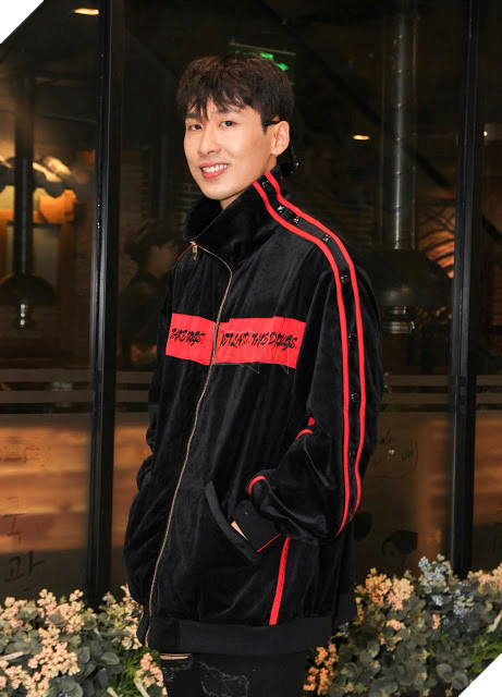 Dàn sao Việt góp mặt chúc mừng Kiều Trinh ra mắt Cà Chớn, Anh đừng đi! 8