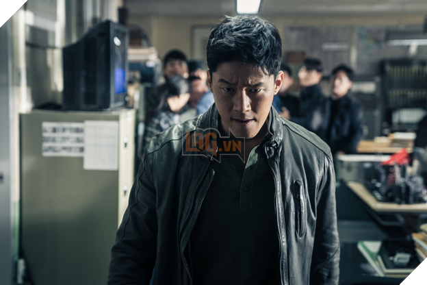 Đầu gấu Ma Dong Seok bị rạch bụng lấy mật trong phim mới Trùm, cớm và ác quỷ 3