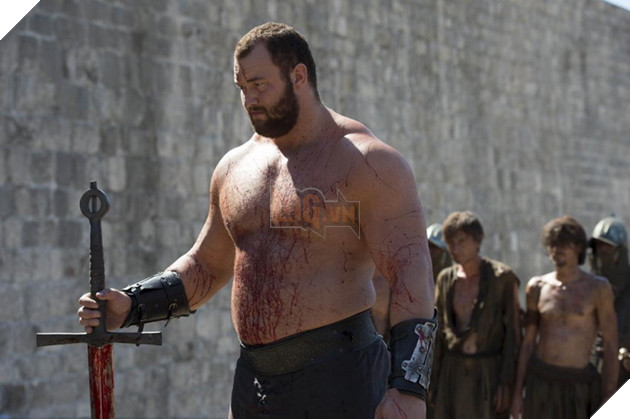 Game of Thrones Season 8 Tập 5: Lý do vì sao The Mountain gần như bất tử trong trận đánh với The Hound 3