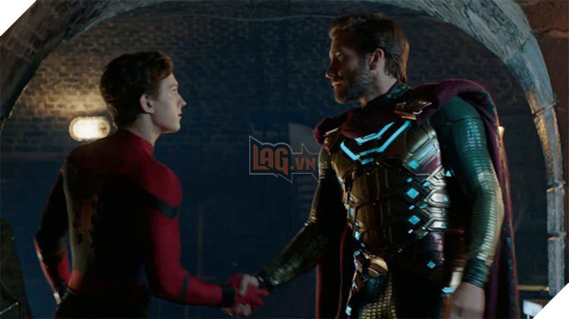 Biên kịch Avengers: Endgame nhắc khéo fan không nên tin tưởng vào Mysterio 3