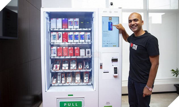 Xiaomi sử dụng máy bán hàng tự động để bán điện thoại tại Ấn độ 3