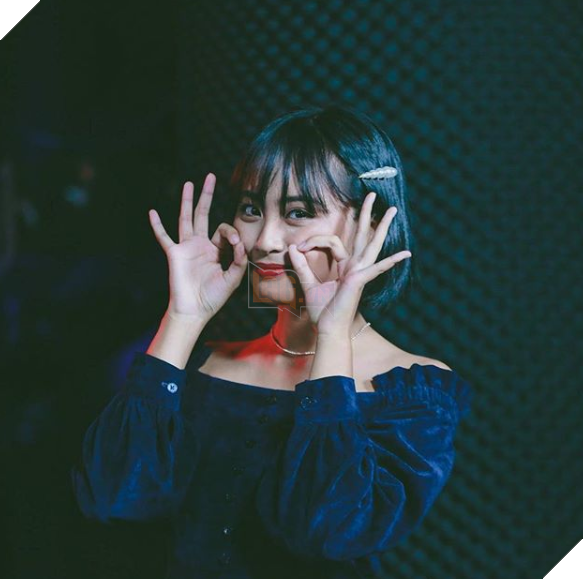 LMHT: Nữ MC Minh Nghi được cộng đồng quốc tế khen ngợi về vẻ ngoài xinh đẹp ngút trời của mình 6